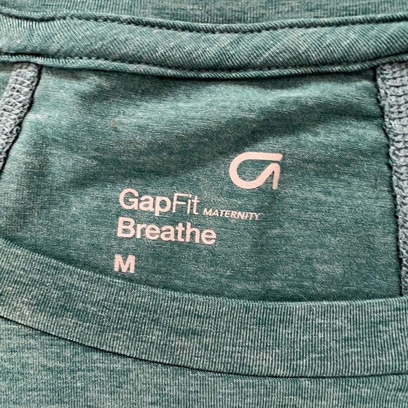 Gap Fit Breathe Maternity Bundle Size M - Picture 2 of 5